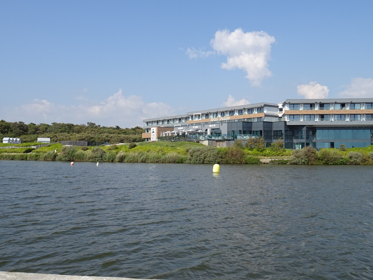 Maison 2 chambres avec jardin clos à 950m de la plage - Photo 16