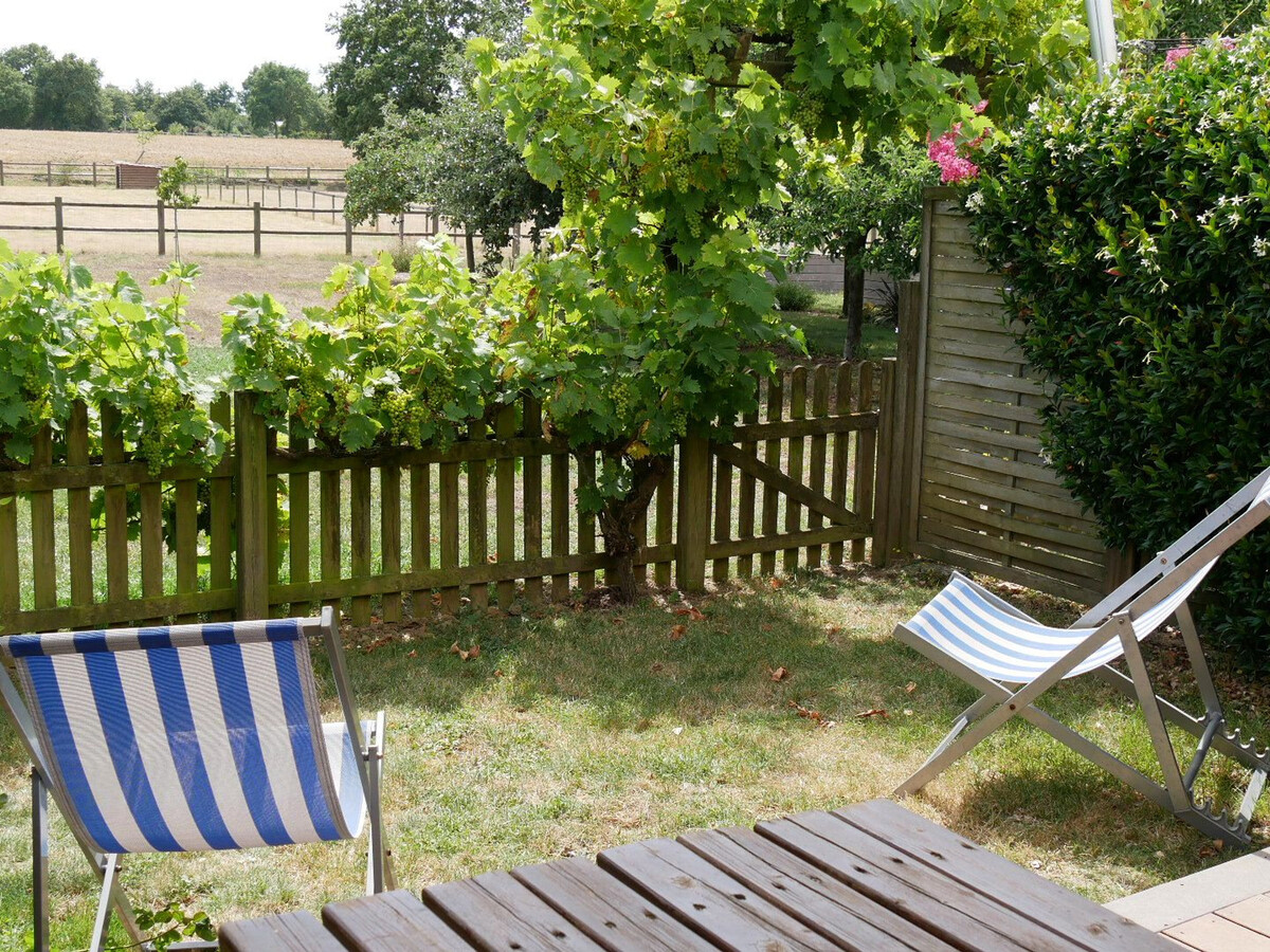 Gîte du XVe siècle aux vignes avec terrasse et vélos - Photo 1