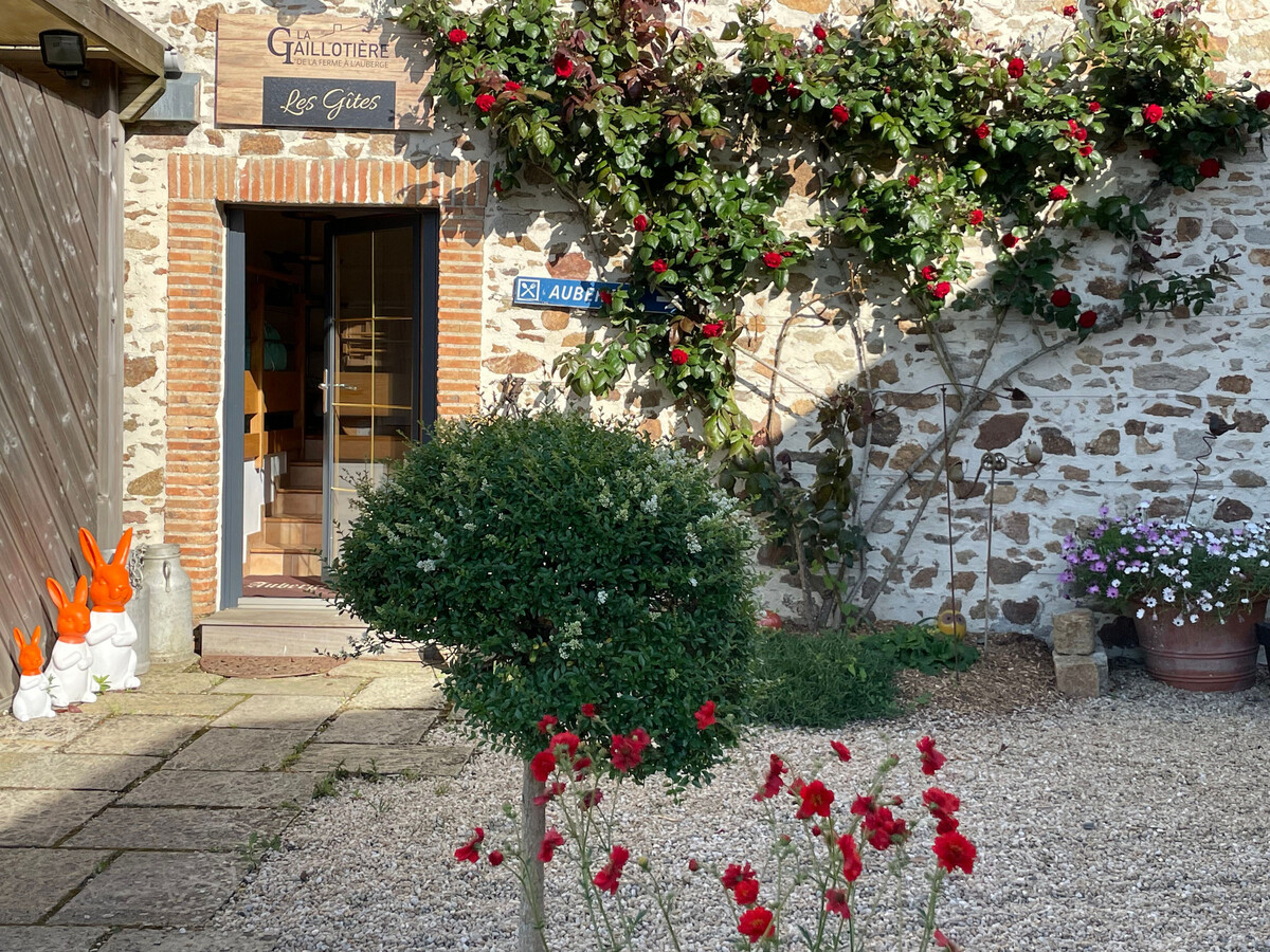 Gîte du XVe siècle aux vignes avec terrasse et vélos - Photo 3