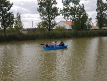 Gîte en grange rénovée, piscine et étang aux Marais Bretons : photo 20