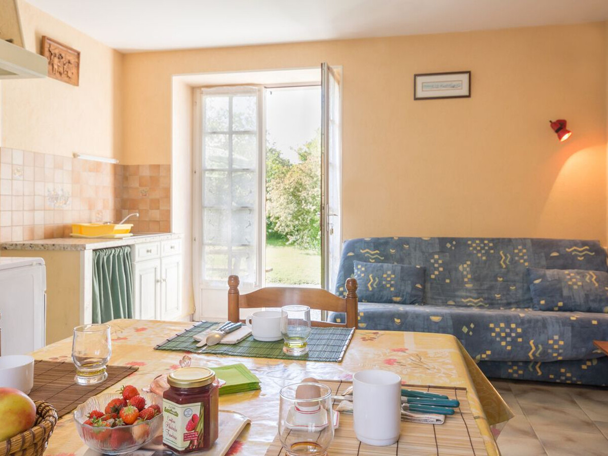 Gîte 4 pers. en hameau, terrasse sud, feu de bois à Rouans - Photo 7