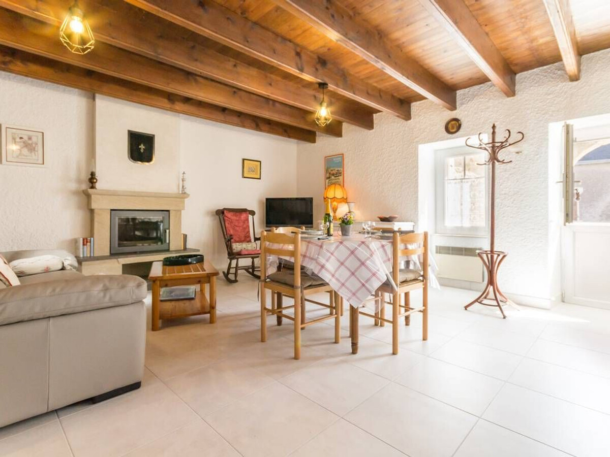 Le Clos de Kervin, gîte 4 pers. cheminée et 2 cours - Photo 2
