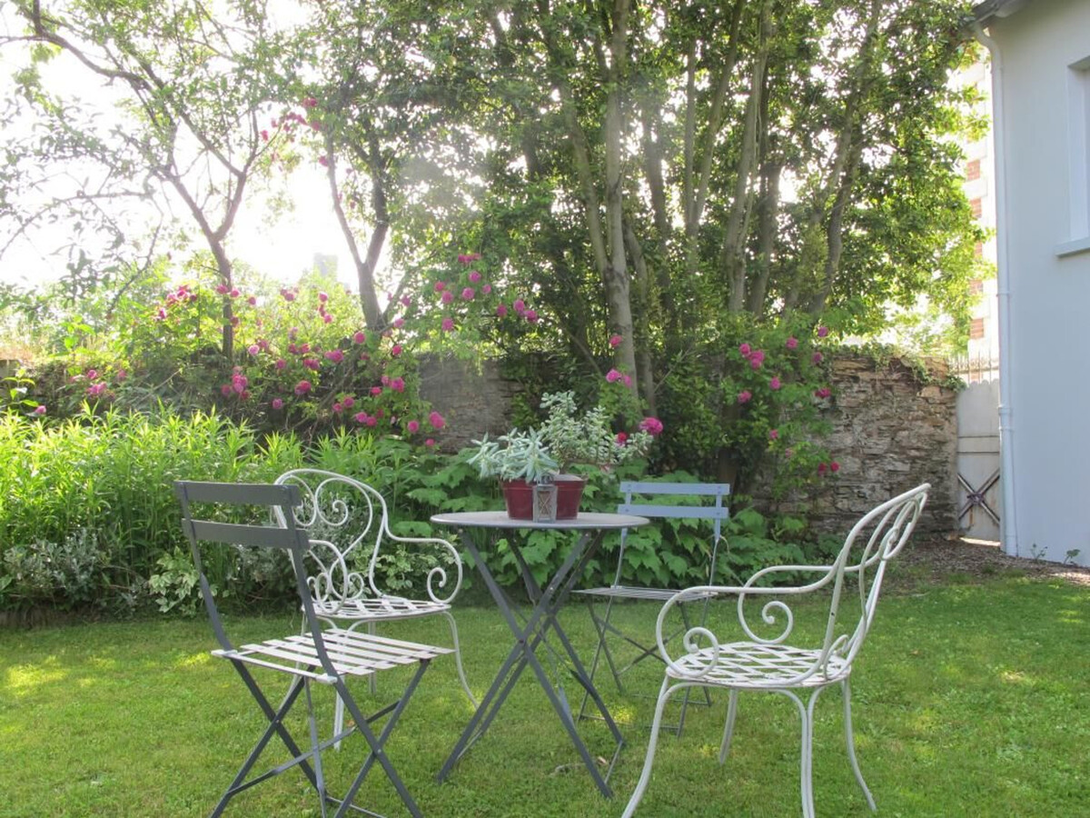 Gîte de charme 5 chambres, jardin 600m² et 8 vélos à Bouvron - Photo 2