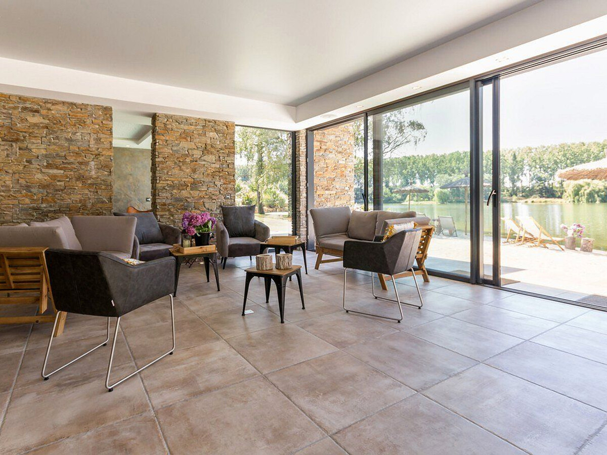 Gîte avec île privative, piscine chauffée et spa à Ligné - Photo 4