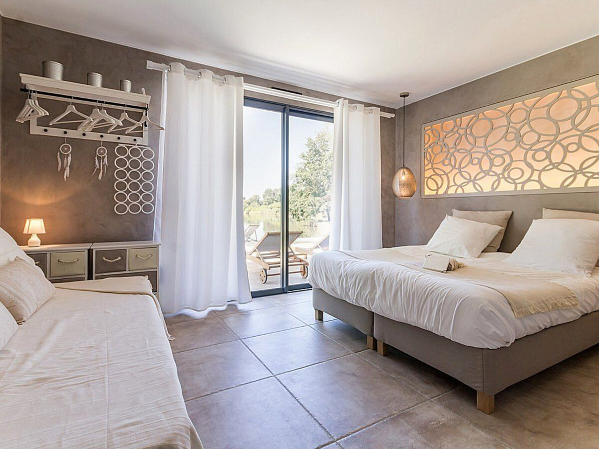 Gîte avec île privative, piscine chauffée et spa à Ligné - Photo 20