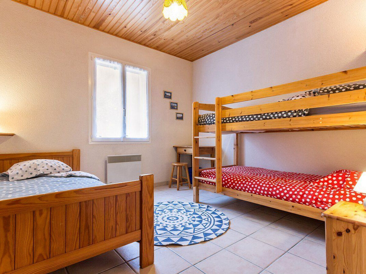 Gîte familial avec jardin clos, à 25 km de Nantes, WiFi, vélos et jeux pour enfants. - Photo 8