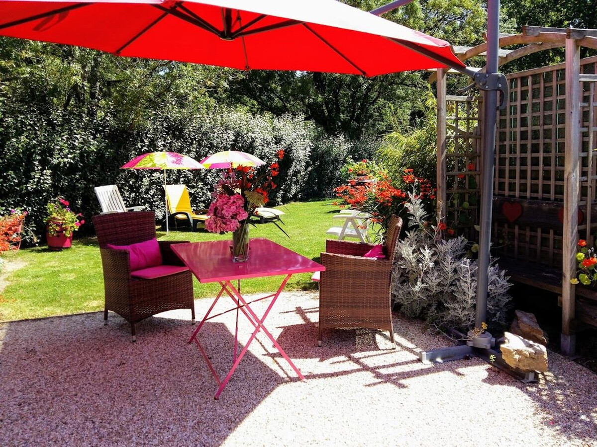 Gîte accessible en pierre de pays, jardin fleuri près Pornic - Photo 2