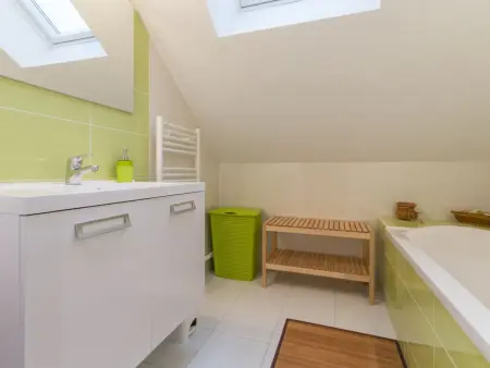Gîte familial au calme avec étang privé, proche Nantes, jardin, activités, et accès PMR - Photo 13