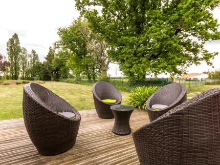 Gîte paisible avec grand jardin près du lac, ping-pong, vélo, climatisation, proche de Nantes et plages - Photo 1
