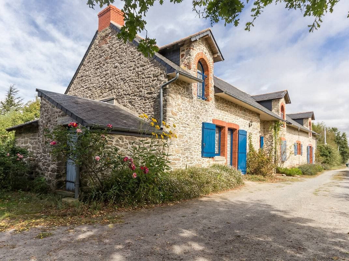 Gîte rénové 3 chambres, jardin 1500 m², 2,5 km plage - Photo 1