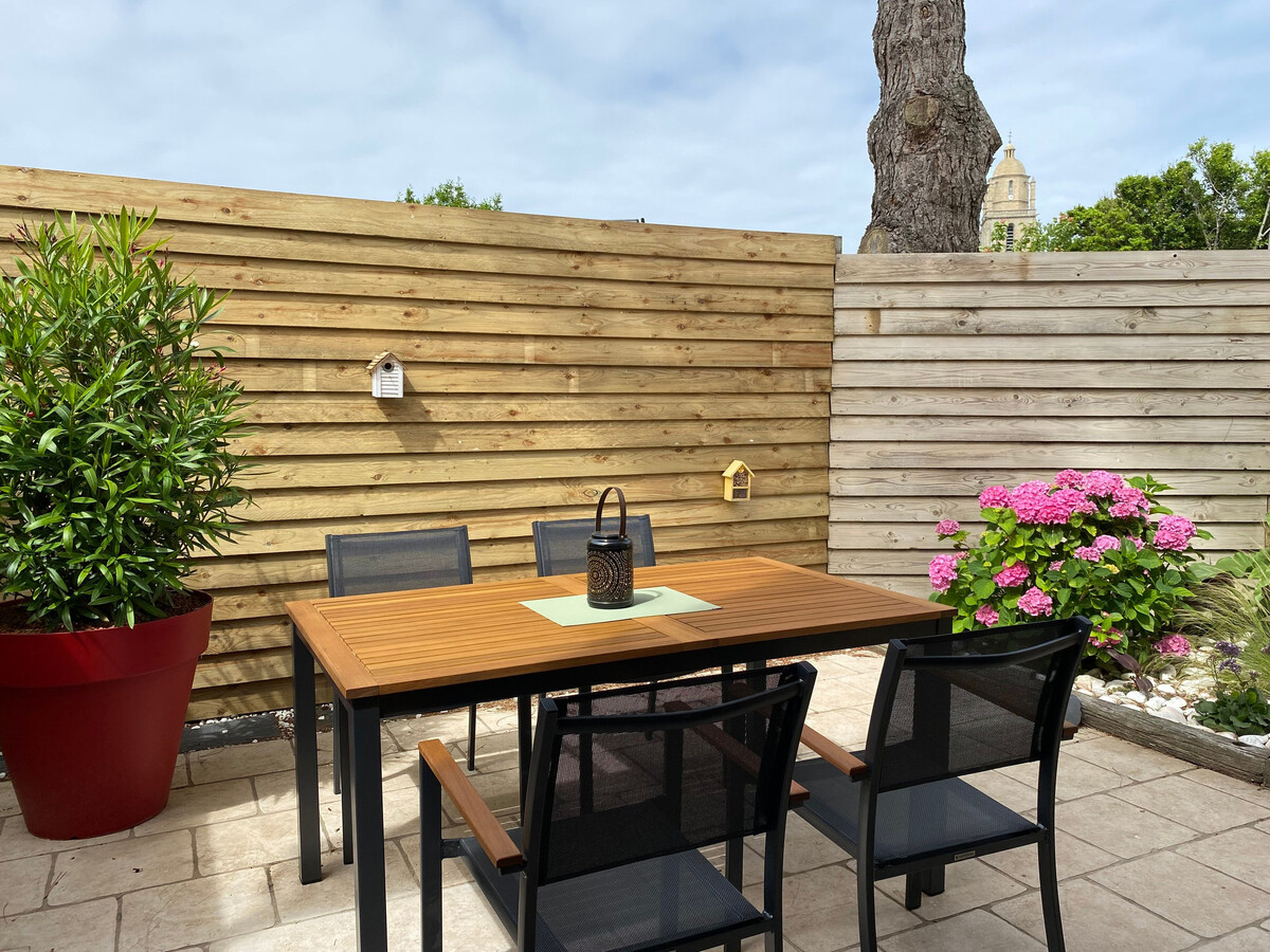 Maison en pierre 1870 rénovée, jardin 100m², 500m plages - Photo 9