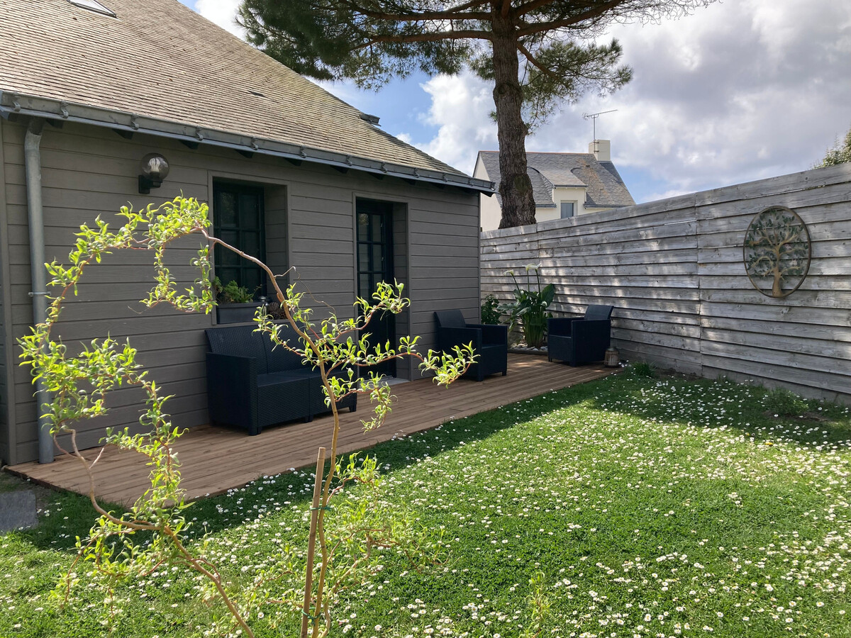 Maison en pierre 1870 rénovée, jardin 100m², 500m plages - Photo 12