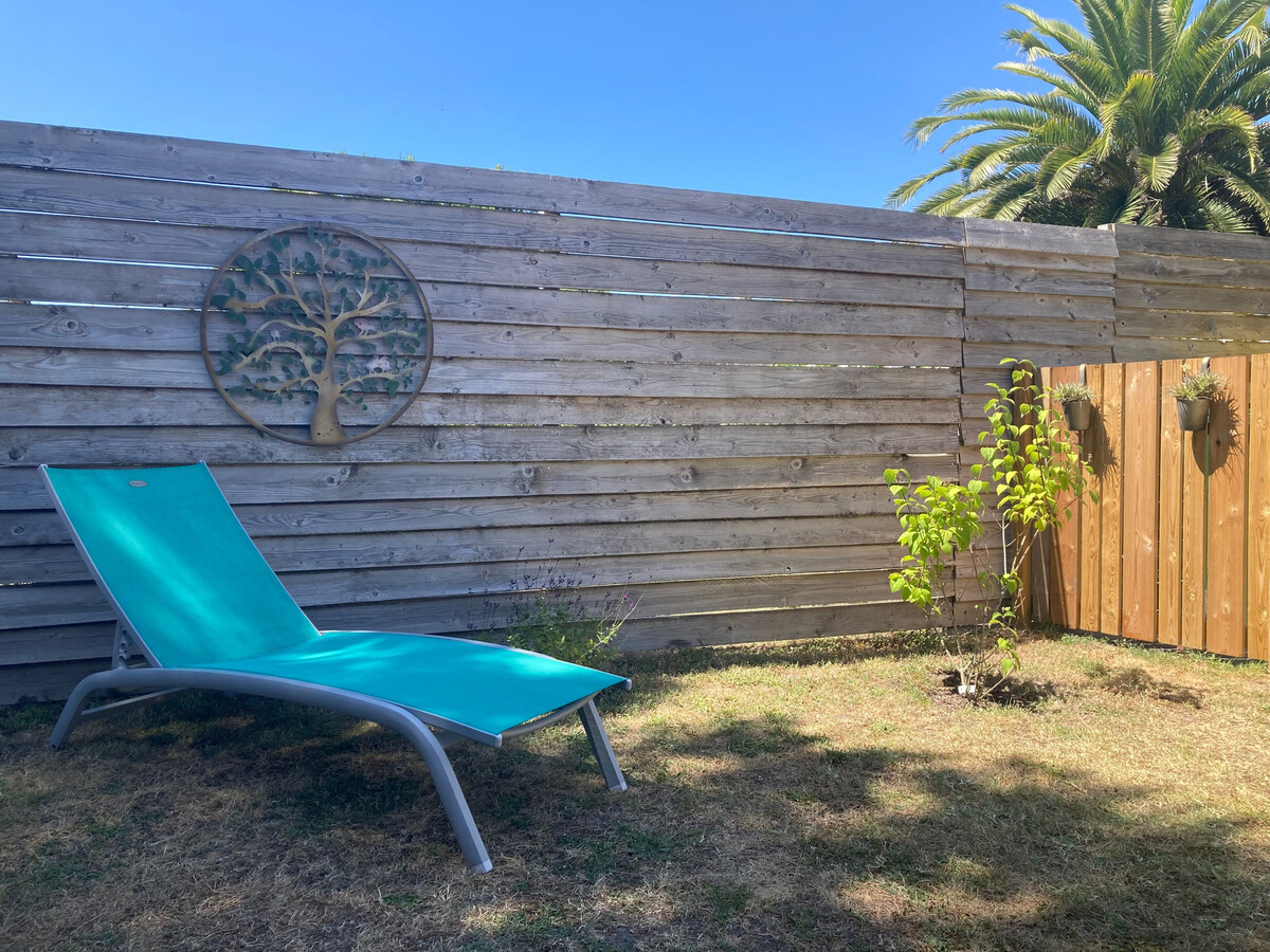 Maison en pierre 1870 rénovée, jardin 100m², 500m plages - Photo 13
