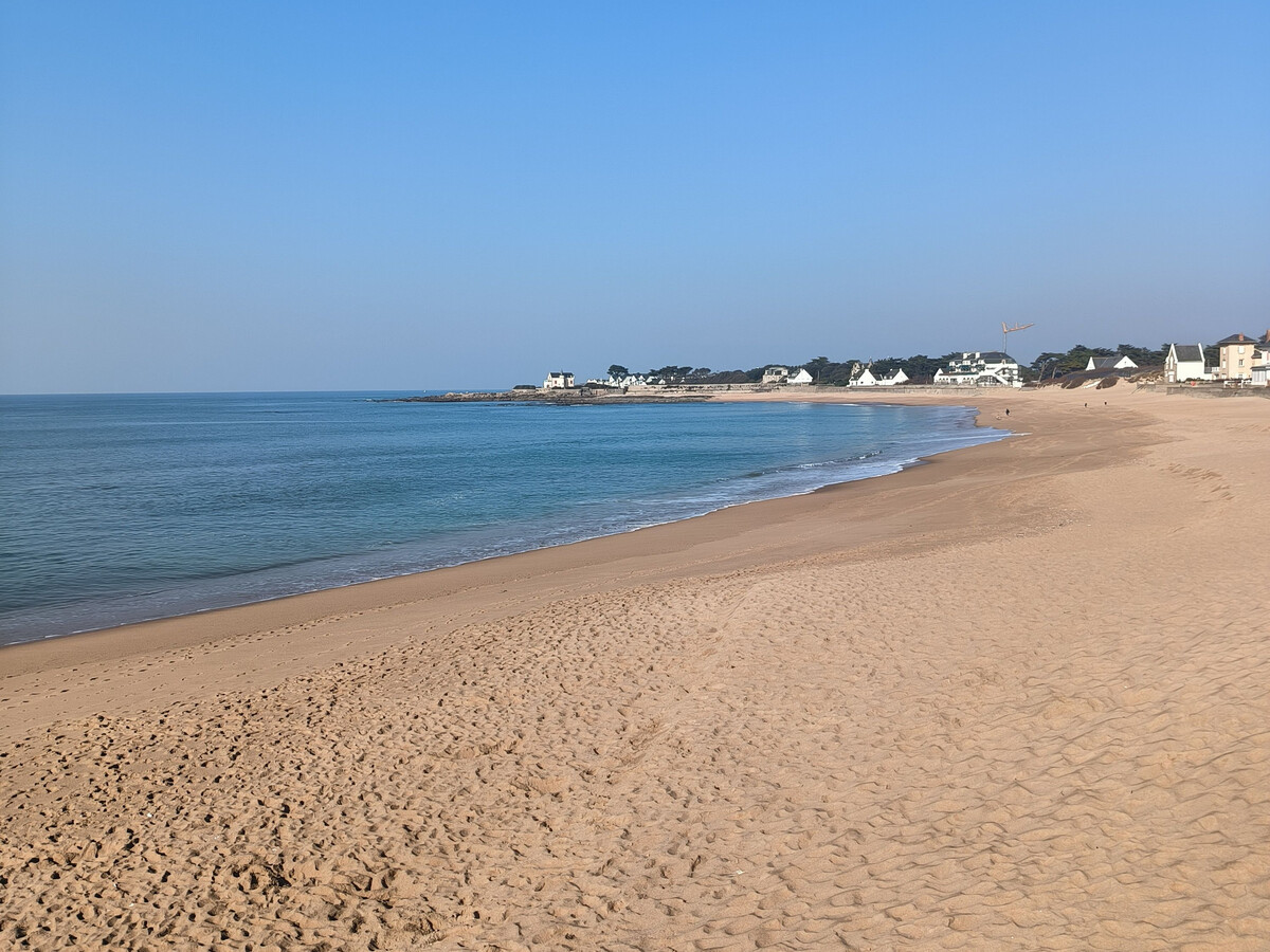 Maison en pierre 1870 rénovée, jardin 100m², 500m plages - Photo 23