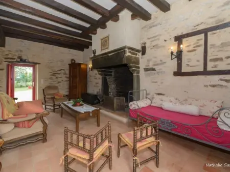 Gîte 8 pers. avec piscine privée et jardin de 1200 m² - Photo 2