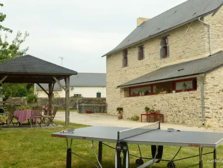 Gîte 8 pers. avec piscine privée et jardin de 1200 m² - Photo 8