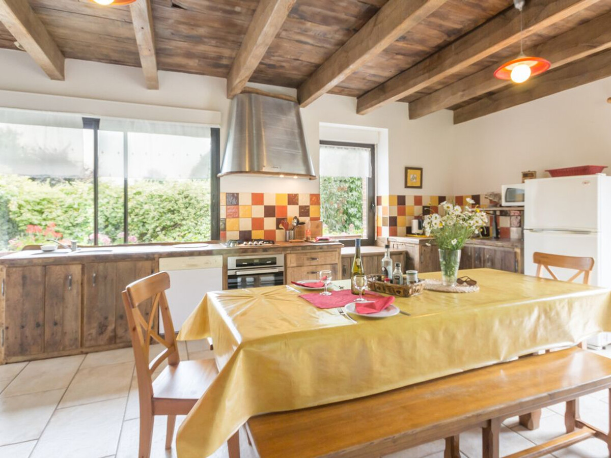 Ancienne ferme rénovée, 7 pers., jardin 550 m² à Guémené-Penfao - Photo 4