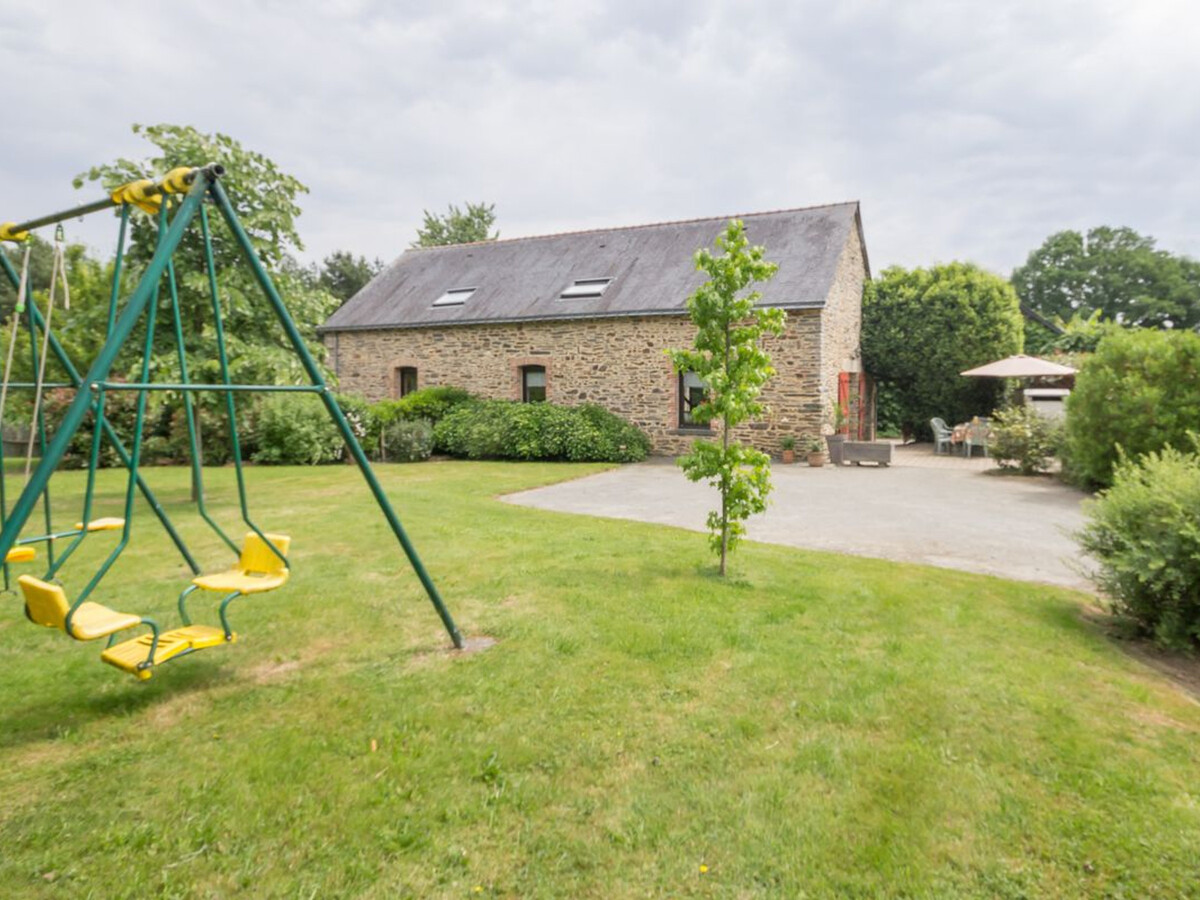 Ancienne ferme rénovée, 7 pers., jardin 550 m² à Guémené-Penfao - Photo 12