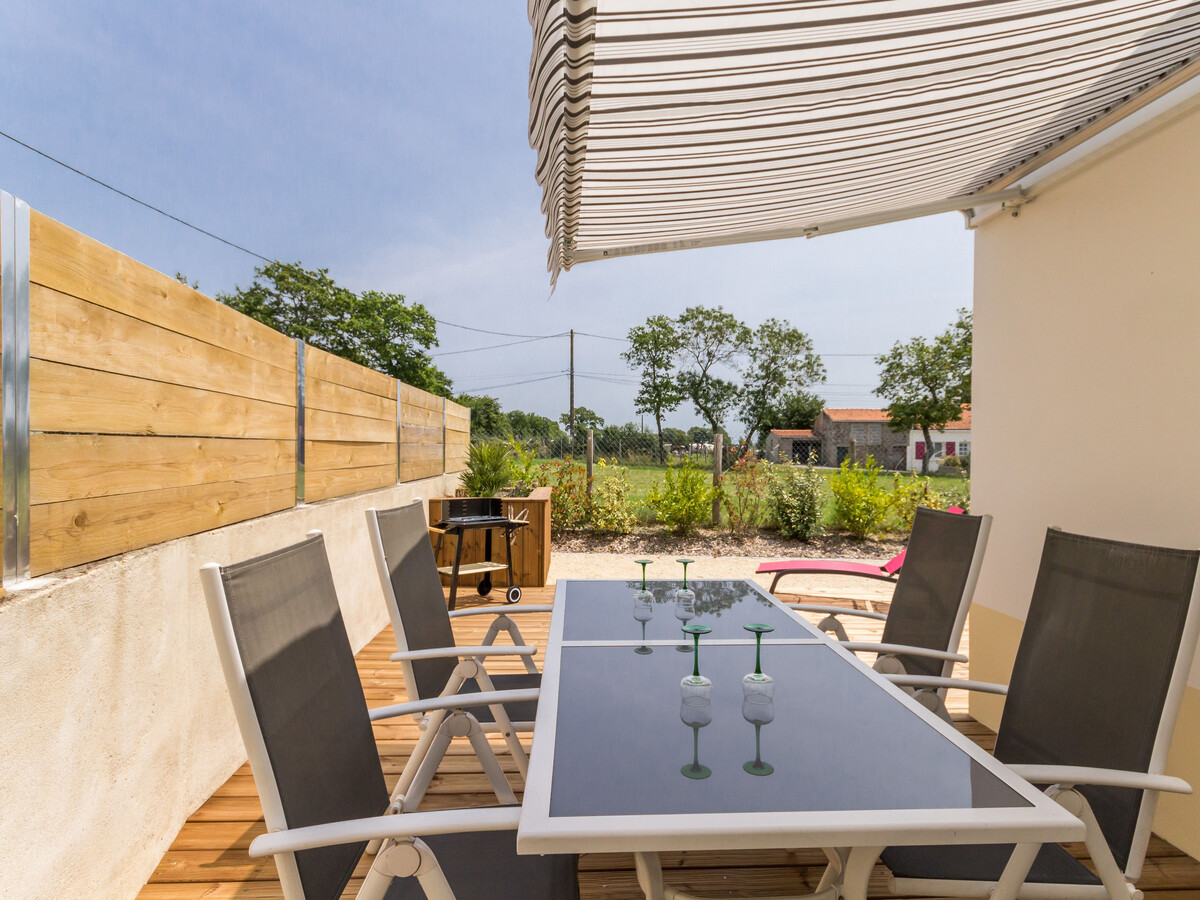 Gîte rénové en campagne avec jardin jeux à Saint-Viaud - Photo 10