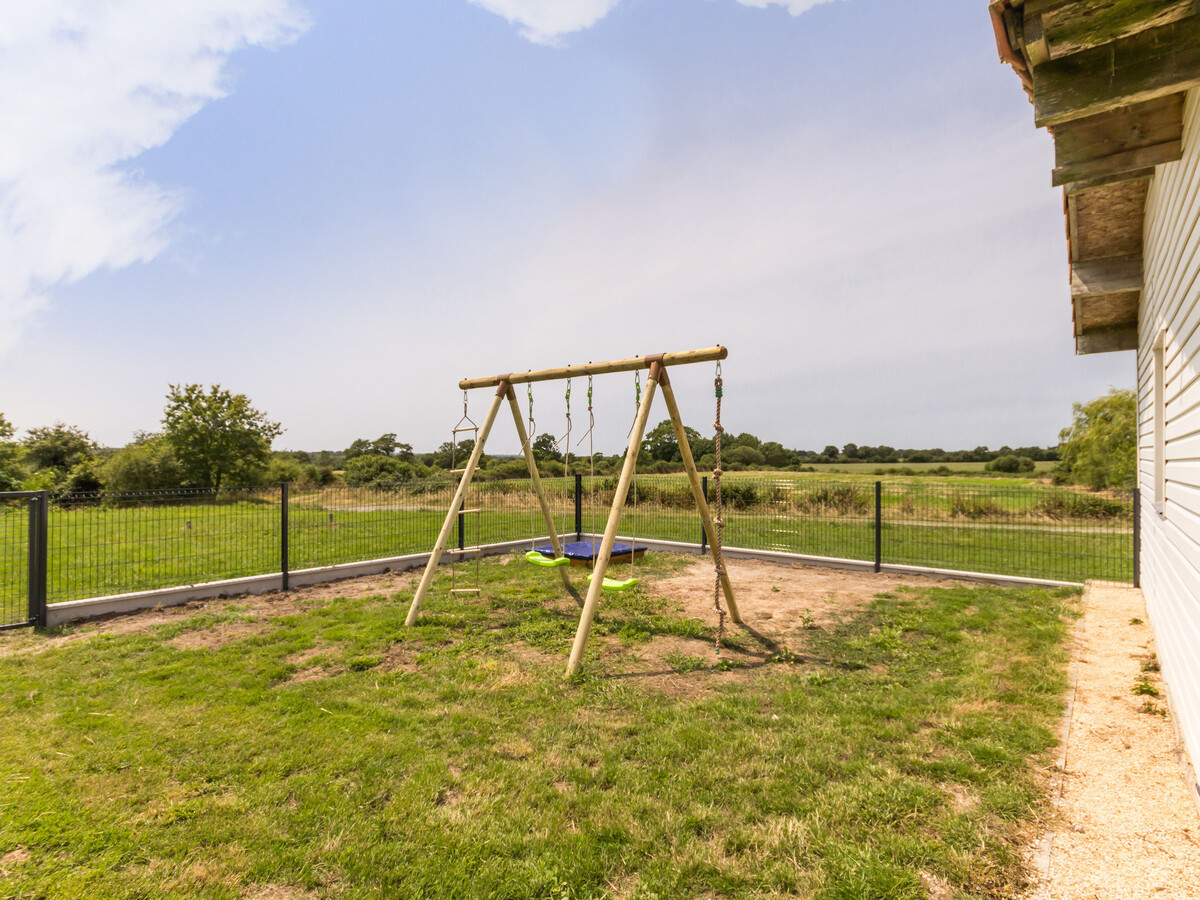 Gîte rénové en campagne avec jardin jeux à Saint-Viaud - Photo 12