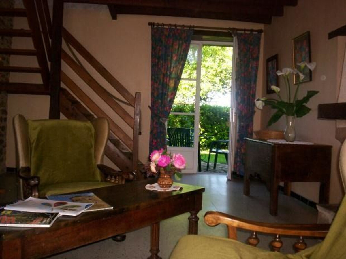Gîte en ancien corps de ferme, 3 chambres et cheminée à Joué-l'Abbé - Photo 4