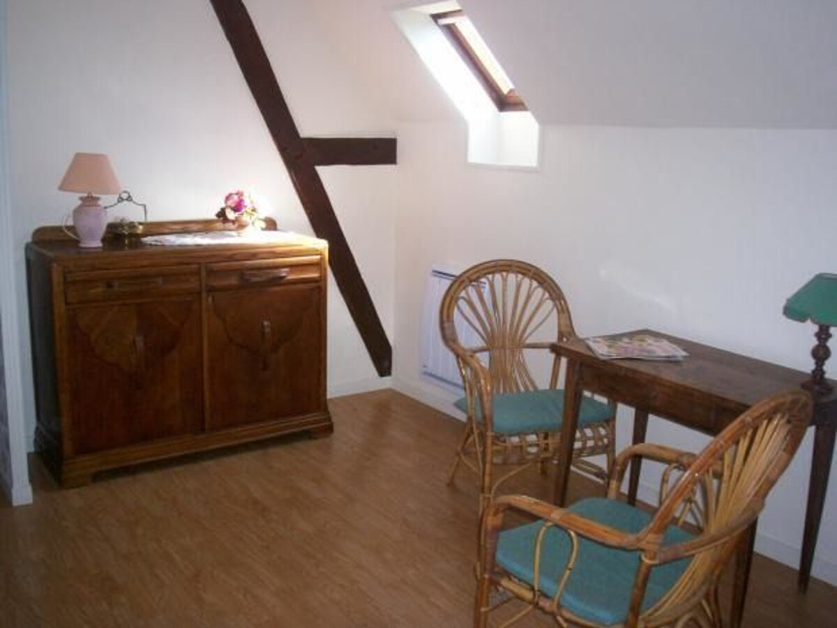 Gîte en ancien corps de ferme, 3 chambres et cheminée à Joué-l'Abbé - Photo 6