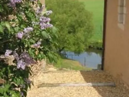 Gîte paysanne XIXe avec terrain de 6000 m² à Asnières - Photo 1