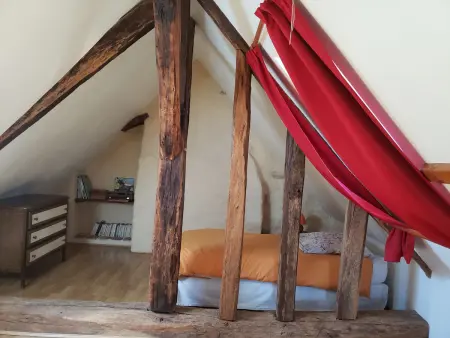 Gîte paysanne XIXe avec terrain de 6000 m² à Asnières - Photo 10
