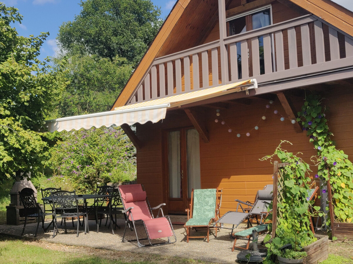 Maison en bois 8 pers. à Thoiré-sur-Dinan, randos et jardin - Photo 1