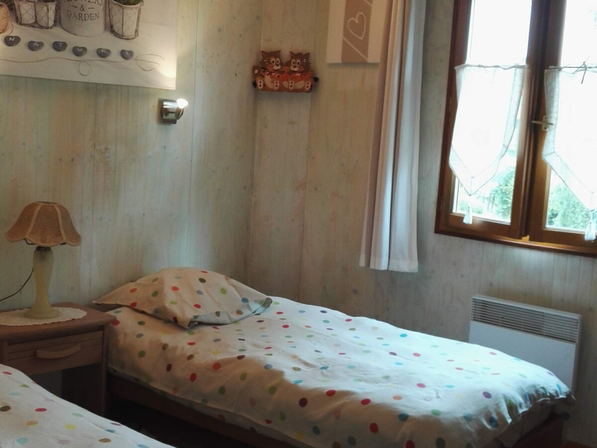 Maison en bois 8 pers. à Thoiré-sur-Dinan, randos et jardin - Photo 8