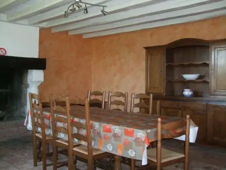Fermette 8 personnes, forêt de Bercé, cheminée et grand jardin - Photo 6