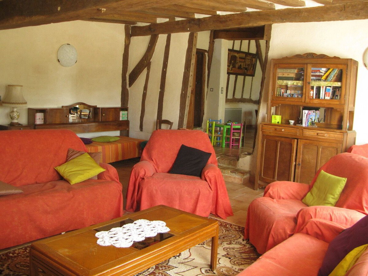 Gîte avec colombages, jardin 2000 m² à Rouperroux-le-Coquet - Photo 4