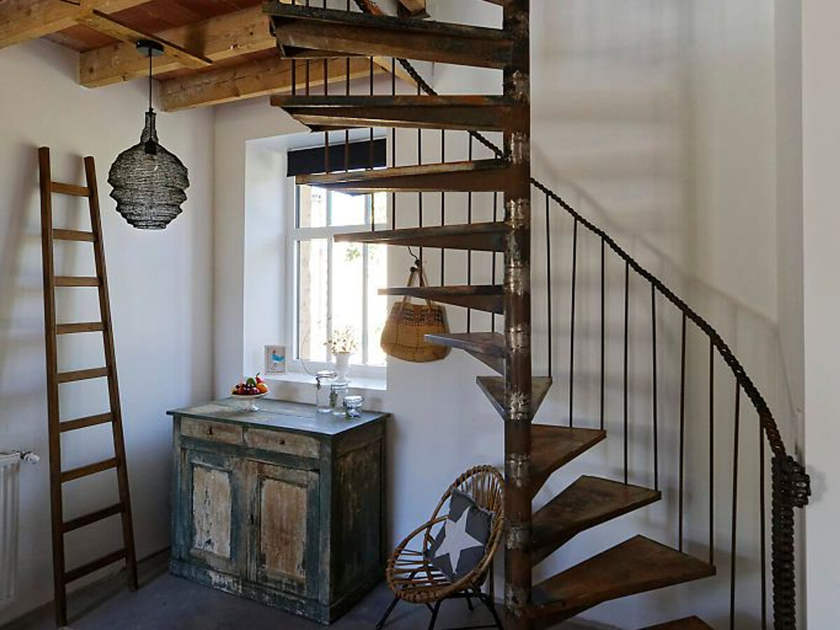 Gîte 5 personnes avec escalier colimaçon à Louplande - Photo 10
