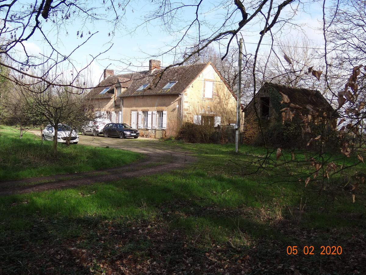 Ferme rénovée avec verger à La Bazoge, 7 km du Mans - Photo 10