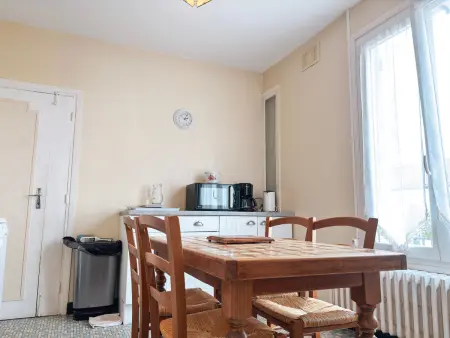 Maison de ville 4 pers. à 15 min du centre à Châteauroux : photo 3
