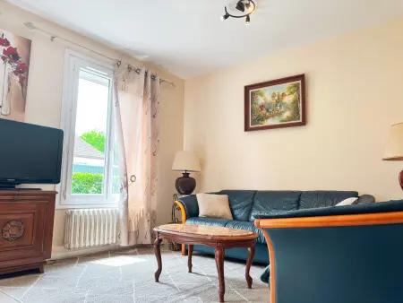 Maison de ville 4 pers. à 15 min du centre à Châteauroux : photo 4