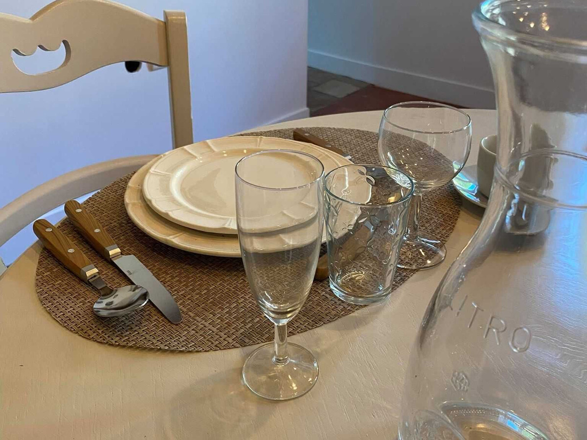 Maison de village 100m², jardin 200m², parking privé à Mézières-sous-Lavardin - Photo 3