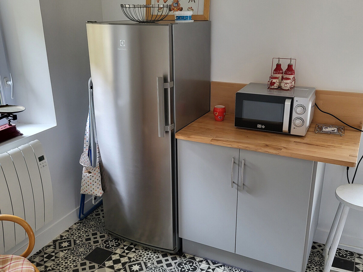 Maison de village 100m², jardin 200m², parking privé à Mézières-sous-Lavardin - Photo 6