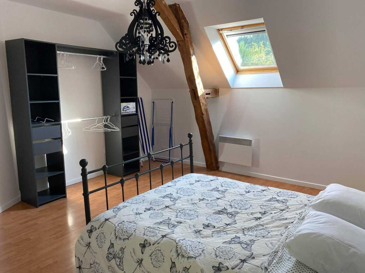 Maison de village 100m², jardin 200m², parking privé à Mézières-sous-Lavardin - Photo 12