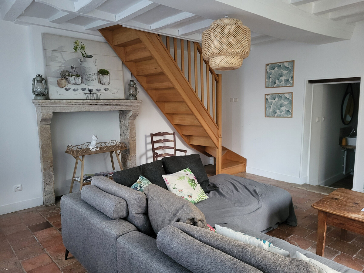 Maison de village 100m², jardin 200m², parking privé à Mézières-sous-Lavardin - Photo 16