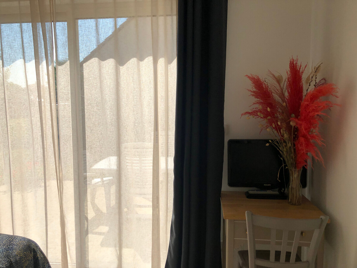 Gîte cosy 2 pers. à Saint-Georges-du-Bois, jardin et terrasse - Photo 12