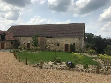 Gîte 5 ch. rénové près circuit 24h du Mans, Yvré-l'Évêque : photo 9