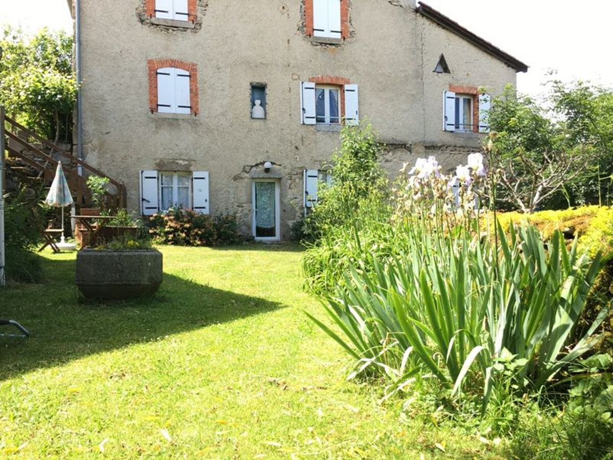 Gîte 2 pers. ancien café de campagne à Jullianges - Photo 1
