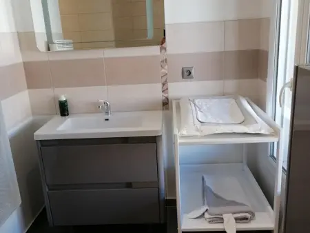 Gîte 6 pers. avec jardin, cheminée et terrasse au Chêne : photo 10