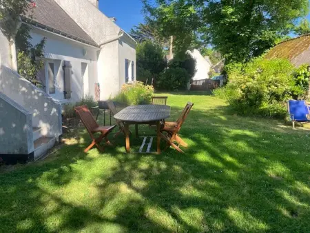 Location maison à Le Palais, Charmante longère familiale à Belle-Île avec jardin