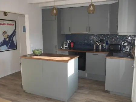 Longère rénovée 5 chambres, jardin 1000 m² au Palais - Photo 5