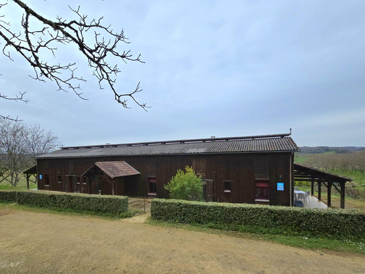 Gîte 6 pers. Domme : ancien séchoir rénové, terrasse 24 m² - Photo 16