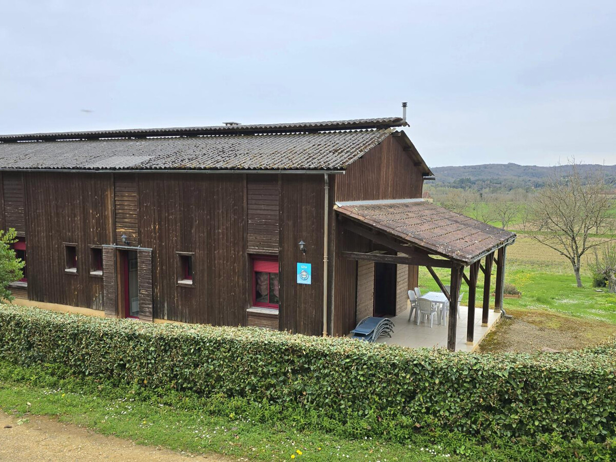 Gîte 6 pers. Domme : ancien séchoir rénové, terrasse 24 m² - Photo 17