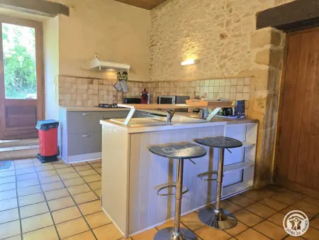 Gîte 5 pers. à Saint-André-d'Allas, cheminée & plancha : photo 5