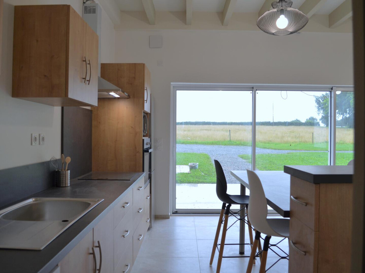 Gîte 100m² piscine couverte à Chalain-le-Comtal - Photo 7
